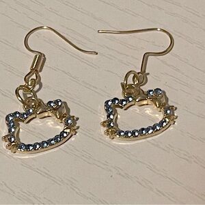 Hello Kitty Like Earrings